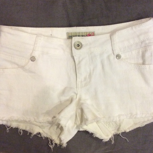 Paris Blues White Denim Shorts - Picture 2 of 2