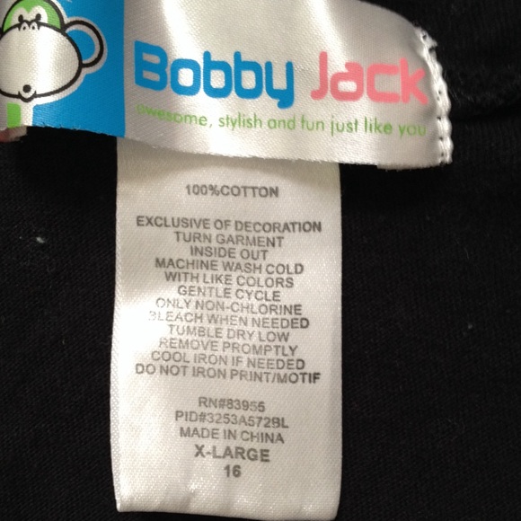 Shirt - Picture 3 of 4