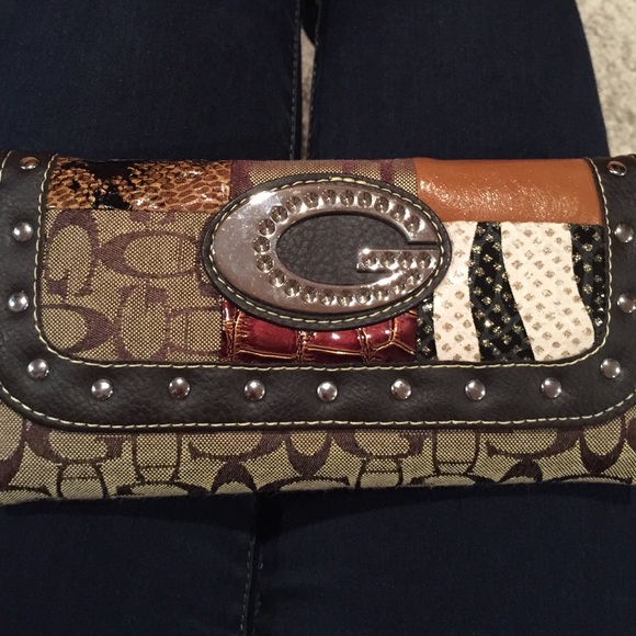 Brown/multicolor design wallet