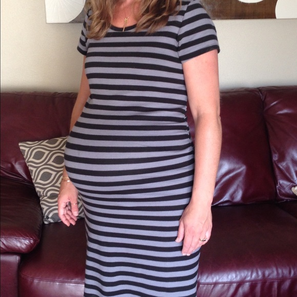 Bundle for kimmymerz.  Two maternity dresses