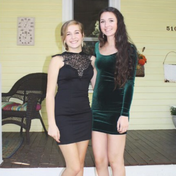 velvet green bodycon dress