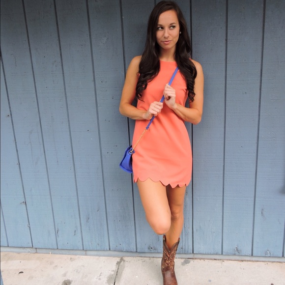 Peach scalloped shift dress