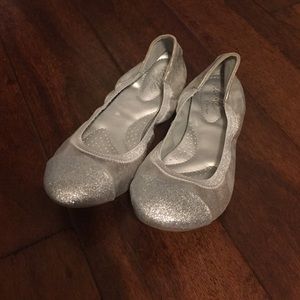 Silver flats