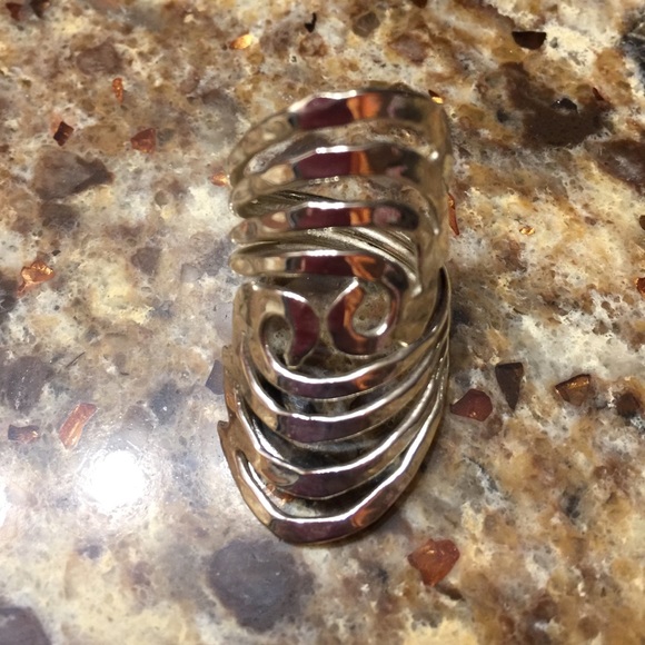 Sterling silver ring - Picture 2 of 3