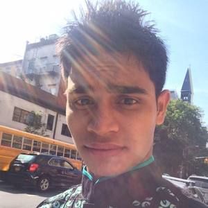 Meet your Posher, Omar