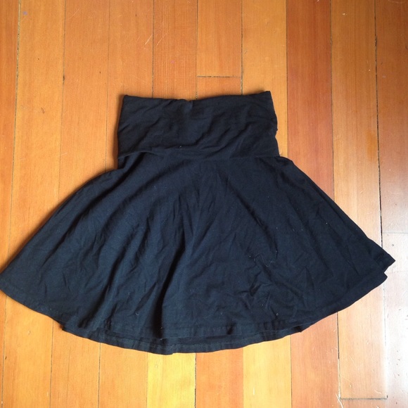 black american apparel circle skirt