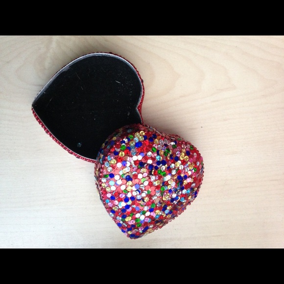 Heart keepsake - Picture 2 of 2