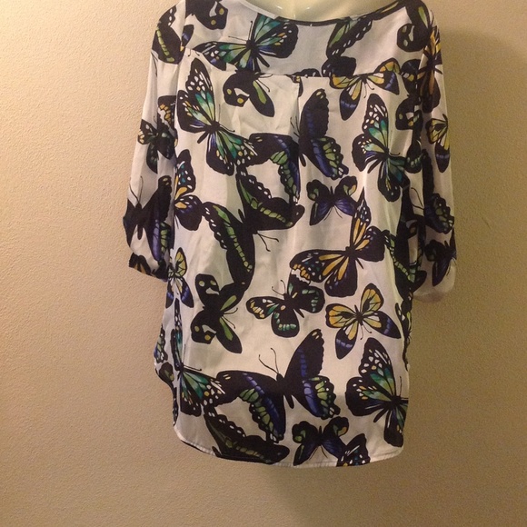 Butterfly top - Picture 2 of 3