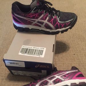 Asics like new size 11