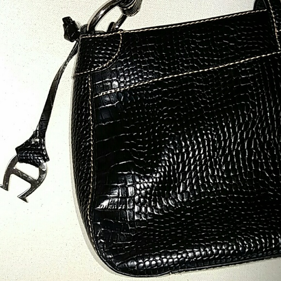 Authentic Etienne Aigner black shoulder bag - Picture 4 of 4