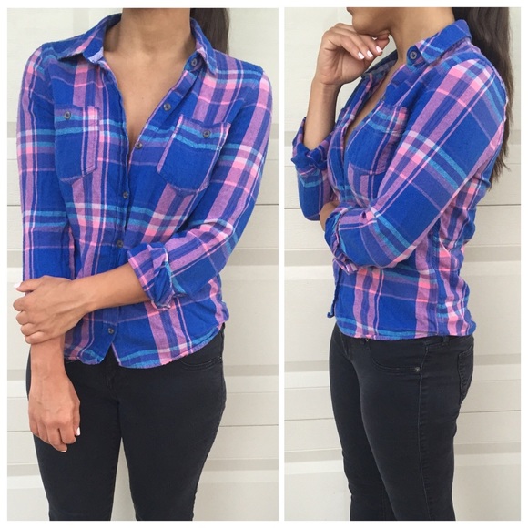 Mossimo Supply Co. Tops - Blue & Pink Plaid Flannel Shirt