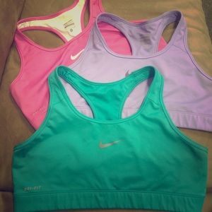 Nike Pro Bra Bundle