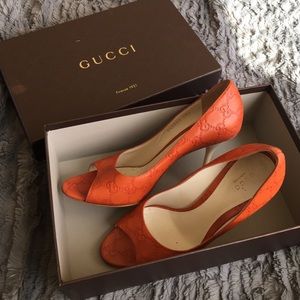 Gucci Shoes - Rare Guccissima Soft Brick Peep Toe Pumps Gucci Shoes - Rare Guccissima Soft Brick Peep Toe Pumps
