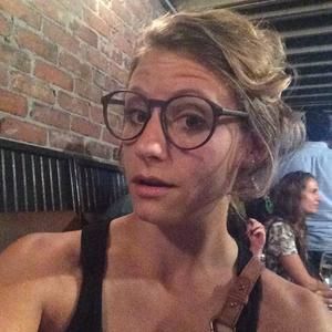 Meet your Posher, Aileen