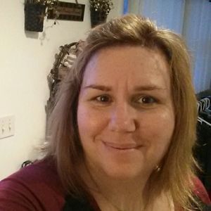 Meet your Posher, Leigh