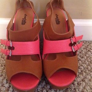 Pink and brown wedges