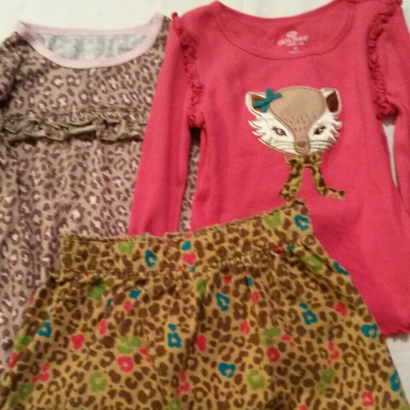Okie Dokie skirt set size 4T