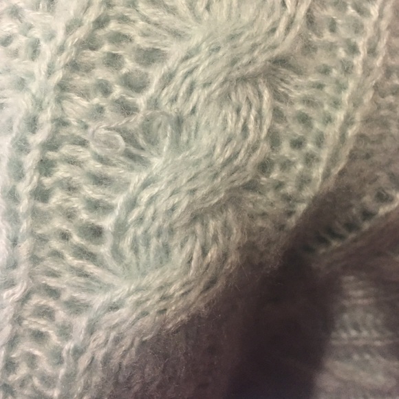 Sweater ❌❌SOLD❌❌ - Picture 3 of 3