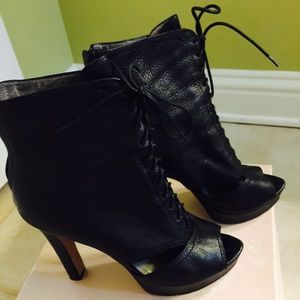 Vince Camuto Booties