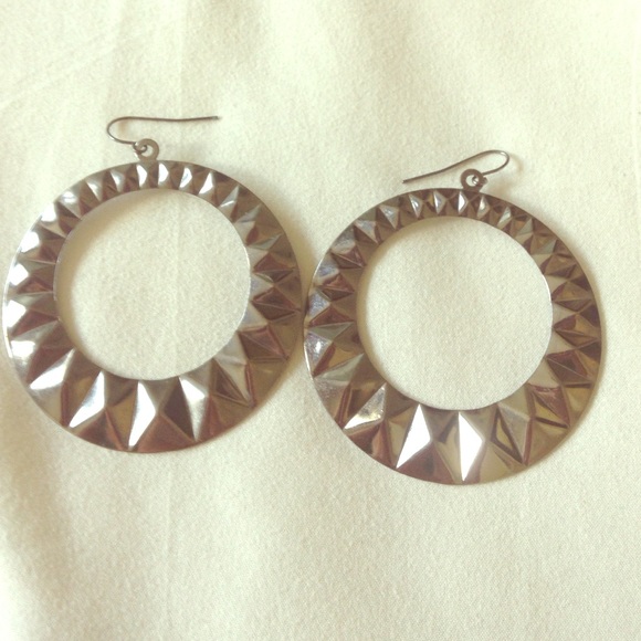 SOLD - Picture 1 of 2