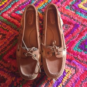 Sperries