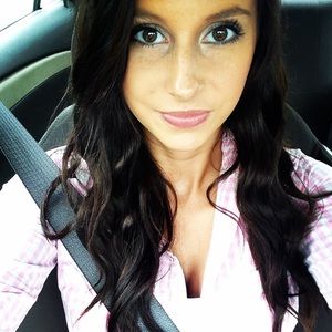 Meet your Posher, Mackenzie