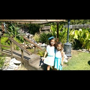 Meet your Posher, Stella