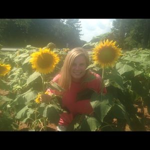 Meet your Posher, Amber