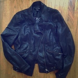 Forever 21 black leather jacket