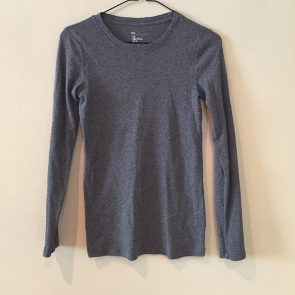 Gap Essential Crew long sleeve grey top
