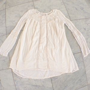 Flowy Beachy Long-Sleeved Dress