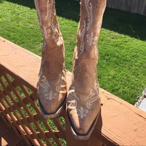 TAKING OFFERS Corral cowboy cowgirl boots