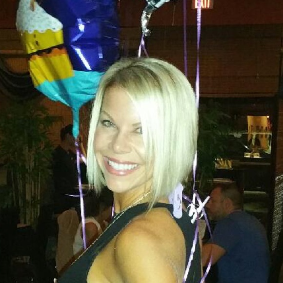 Meet your Posher, Cristy