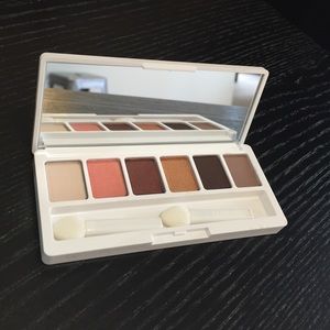 Brand new Clinique All About Shadow Palette