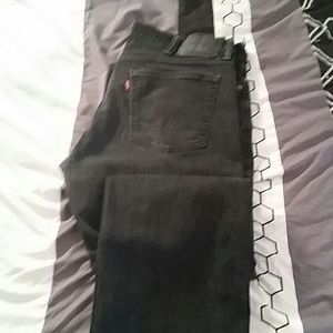 Black Levis 514 jeans