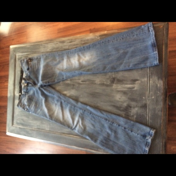 Express Rerock Jeans!