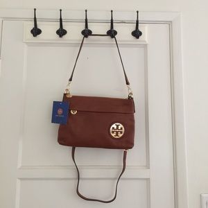 Dark brown soft leather crossbody/shoulder bag