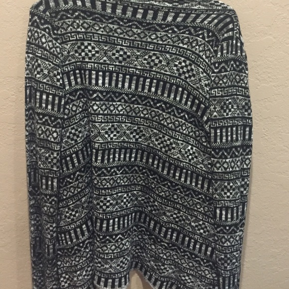 Sweater - Picture 2 of 2