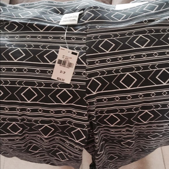 PINK Leggings and Pink Sweatshirt