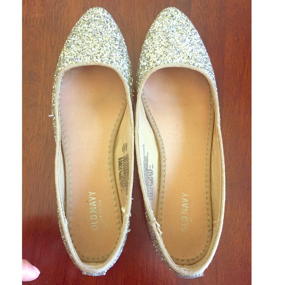 Old Navy ✨ gold ✨ glitter flats