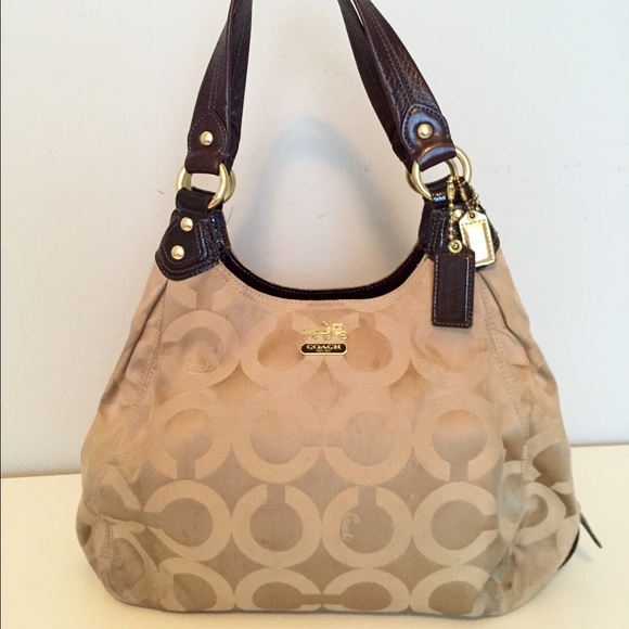 Coach Maggie Madison Op Art Shoulder Bag