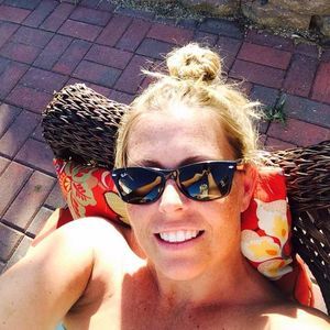 Meet your Posher, Carrie