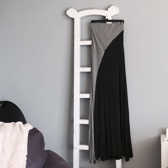 Black & Grey Strapless Maxi Dress by Mossimo - Picture 2 of 4