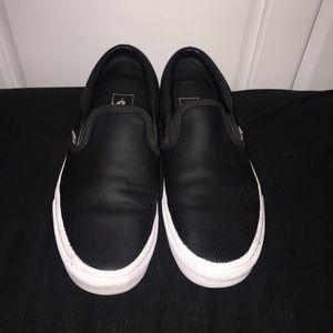 VANS PERF LEATHER SLIP ON