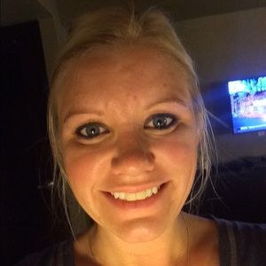 Meet your Posher, Mara