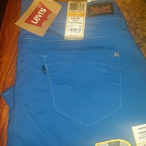 Levis' 529 Curvy Skinny Misses w 32 L 32