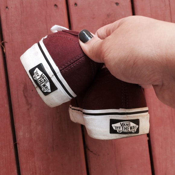 🚫SOLD🚫 Maroon Vans - Picture 3 of 3