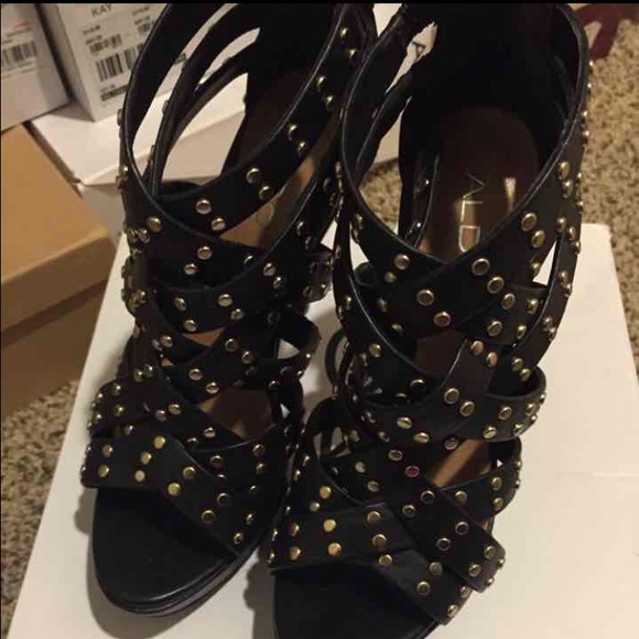 Black Aldo Heels