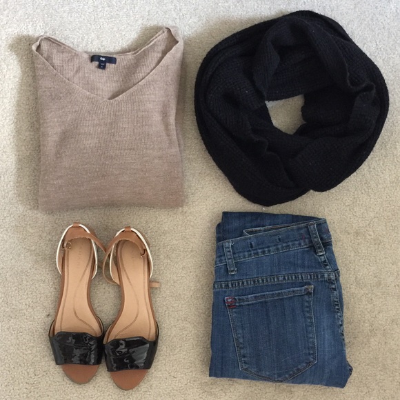Urban Outfitters BDG Cigarette Ankle Jeans