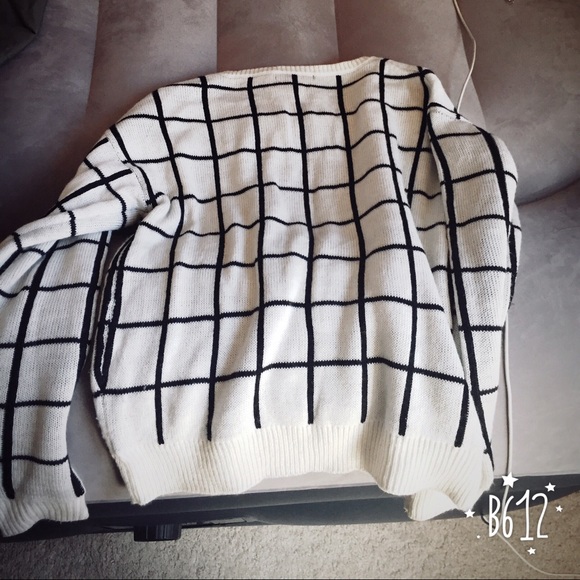 Sweater - Picture 2 of 2